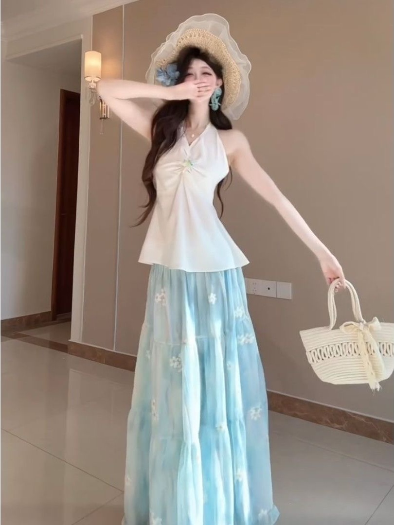 French Riviera Vacation Style  - Midi Skirt Floral ulasan dan harga