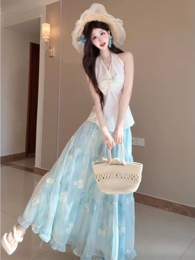 French Riviera Vacation Style  - Midi Skirt Floral ulasan dan harga